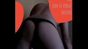 Preview 3 of Hot City Holiday Season - Moviendo el culo 2