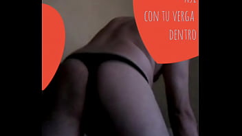 Preview 4 of Hot City Holiday Season - Moviendo el culo 2