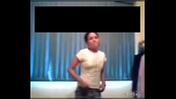 Preview 1 of Xxxgarilvideos - Baile de putita