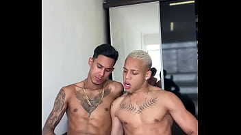 Preview 4 of Xxnx Wwxx - Troca troca com Pauzudo