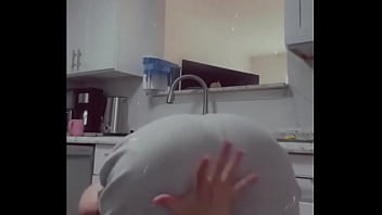 Preview 4 of Tube Ahm - Some #Twerking for Humpday Feed ??