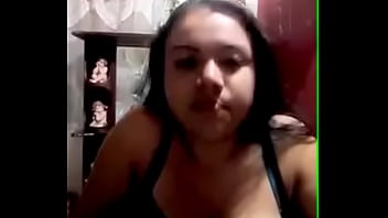 Preview 2 of Yoga Seplit - Yuneidy Flores  le habla a su amiga lesbiana