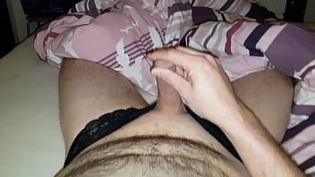 Preview 2 of Main Istri Lagi Tidur - Geile DWT masturbiert schon wieder