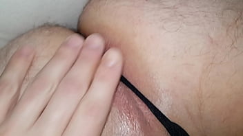 Preview 3 of Gina 184 - Geile DWT masturbiert