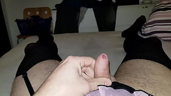 Preview 1 of Gina 184 - Geile DWT masturbiert