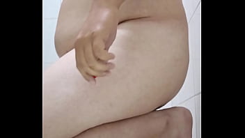 Preview 1 of Muslim Sex Videyo - Dutch fag stretching his boy pussy