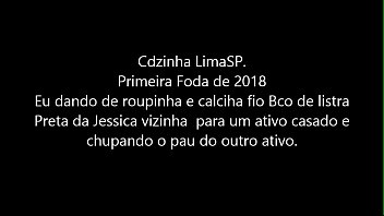 Preview 1 of Valentinas Ir Gb Pornpage1 - Cdzinha limasp Dando para um e chupando outro com a calcinha tanga da vizinha jessica , blusinha e mini saia branca Janeiro 2018