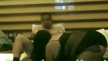 Preview 3 of 2 Larka 1 Larki Ki Sex Video - Esposa golosa con otro corneador