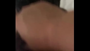 Preview 2 of Manali Sex Xxx - Travesti en femme,  se pomper et pincer les t&eacute_tons jusqu&#039_&agrave_ bander, 