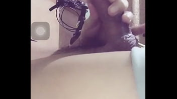 Preview 2 of Busty Real Estate - Trai Việt chơi Sextoys tr&ecirc_n Blued