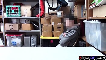 Preview 1 of Xxxpalistans - Busty security woman wants to feel a big cock insade her