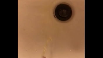 Preview 3 of Village Sare Rape Sex - Piss in my sink