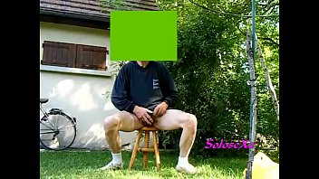 Preview 2 of Shemale Female With A Female - Tabouret &agrave_ vis dans le cul 002