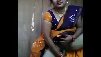 Preview 2 of Mom Vinteg - Indian Garam chut aur khire k sath chudai