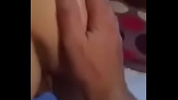 Preview 3 of Lesbierin Piss Party - Amadora exibindo seu bund&atilde_o