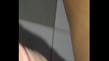 Preview 4 of 12years Gril Xxx Video - Cuando mi prima no esta juego con su calzon y cuando viene ella cojemos