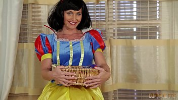 Preview 1 of Chinese Public Threesome - Snow White oily HANDJOB on big dick! POV with Kathia Nobili - PART 1