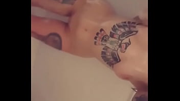 Preview 4 of My Sister Wants A Gangbang - Tatuada flaca ducha blanca