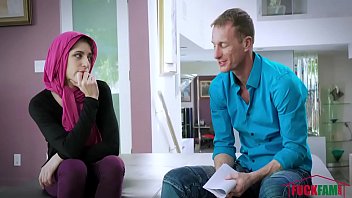 Preview 2 of Kiss Ex Videos - Nikki Knightly In Horny Hijab Girl Unveils Her Asshole