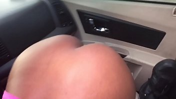 Preview 1 of Jncylefps - Sexy chick sucks cock in car with her ass out