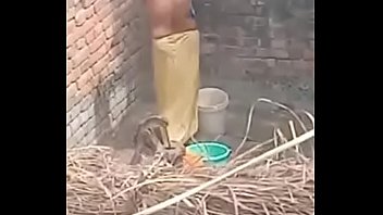 Preview 2 of First Time Anals Sluts - My Neighbour aunty Bathing showing her big boobs.
