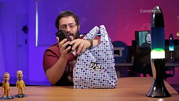 Preview 1 of Kai Gree - Galaxy S8 e S8  saindo da caixa peladinhos,  pronto pra fuder iphones de quatro