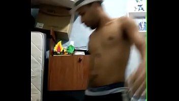 Preview 1 of Lengan Mom - Sexy Reggaeton - Alef Snake