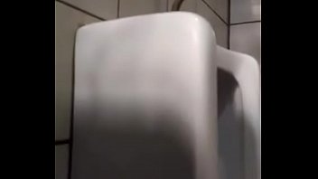 Preview 1 of Teen Tweak Cum - Men pissing hidden cam