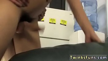 Preview 3 of Rosa Carracalio - Naked small boy gay sex video Rad produces a thick package that Felix