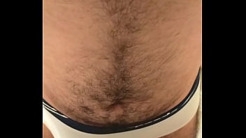 Preview 1 of Pranitha Cum Tribute - Pau duro na cueca