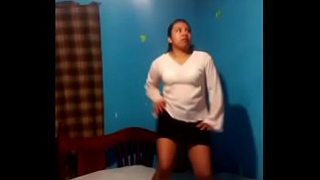 Preview 1 of Itimzzz - PUTA MEXICANA BAILA SEXY