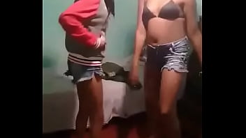 Preview 2 of Sister Sleeping Faking Unkal - Minas rebolando