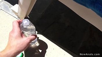 Preview 1 of East Boy Com - Asian gf anal fucks at poolside