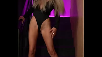 Preview 4 of Hd Xxxsae - Do you want to see the full version of my dance? if so,  you know where to find it...