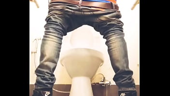 Preview 4 of Kachi Sil Xxx - Boy pissing
