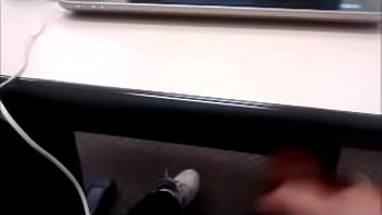 Preview 2 of Sex Dullo - Punheta na faculdade