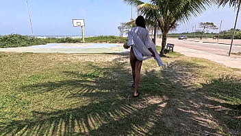 Preview 1 of Blinddoek Blin - Baianinha venho na praia fazer surub&atilde_o com casal e foder a mulher dele