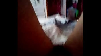 Preview 1 of Xxxxxx Hinde Video - Iniciando a masturbarse