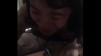 Preview 4 of Omegle 18 Lesbian - 炮友在拍我JB 我在拍炮友