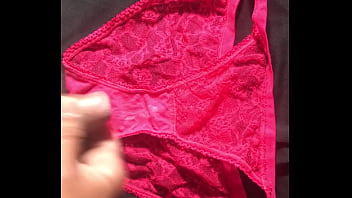 Preview 2 of Big Breast Fuck - 射在原味紅色高杈蕾絲內褲上 超性感