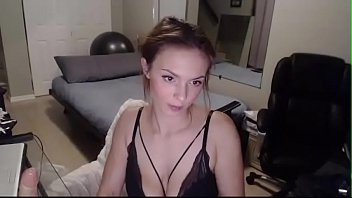 Preview 4 of Hmong Old Xxx Movie Vary Bigdick - Very hot teen play with pussy on webcam part 2 more on www.cum4free.ml