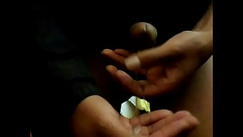 Preview 4 of Xxx Hot Mi - Muchacho masturb&aacute_ndose frente a la c&aacute_mara