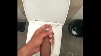 Preview 4 of Treeinone - Big dick