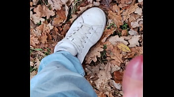 Preview 1 of Nikki Boys - Public cum in park 1