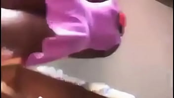 Preview 1 of Sara Valentina - Nice mzansi upskirt