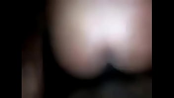 Preview 3 of Danyelle69 Netherlands Antilles - Casal cabo verdiano fode na garagem.