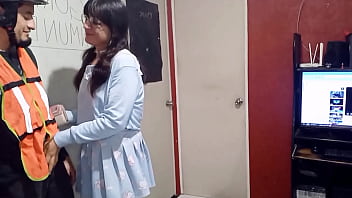 Preview 1 of Bra Girl Ind - Pizza that ass