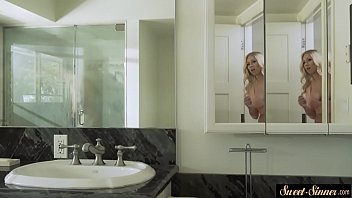 Preview 2 of Xexx Vedeo - Tittyfucking MILF drilled with passion