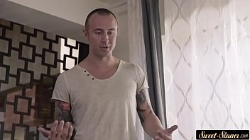 Preview 1 of Lick My Pussy And Ill Sign It - Deepthroating stepsister sprayed with jizz