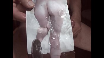 Preview 4 of Hsslich Frau - Kater xxx Tribute - geilen Arsch mit Ficksahne eingecremt